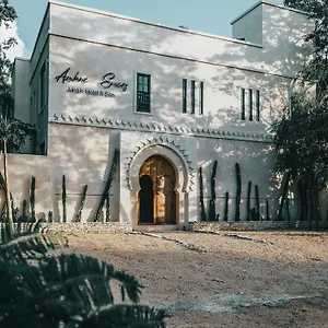 Ambre & Epices Jungle & Spa Hotel